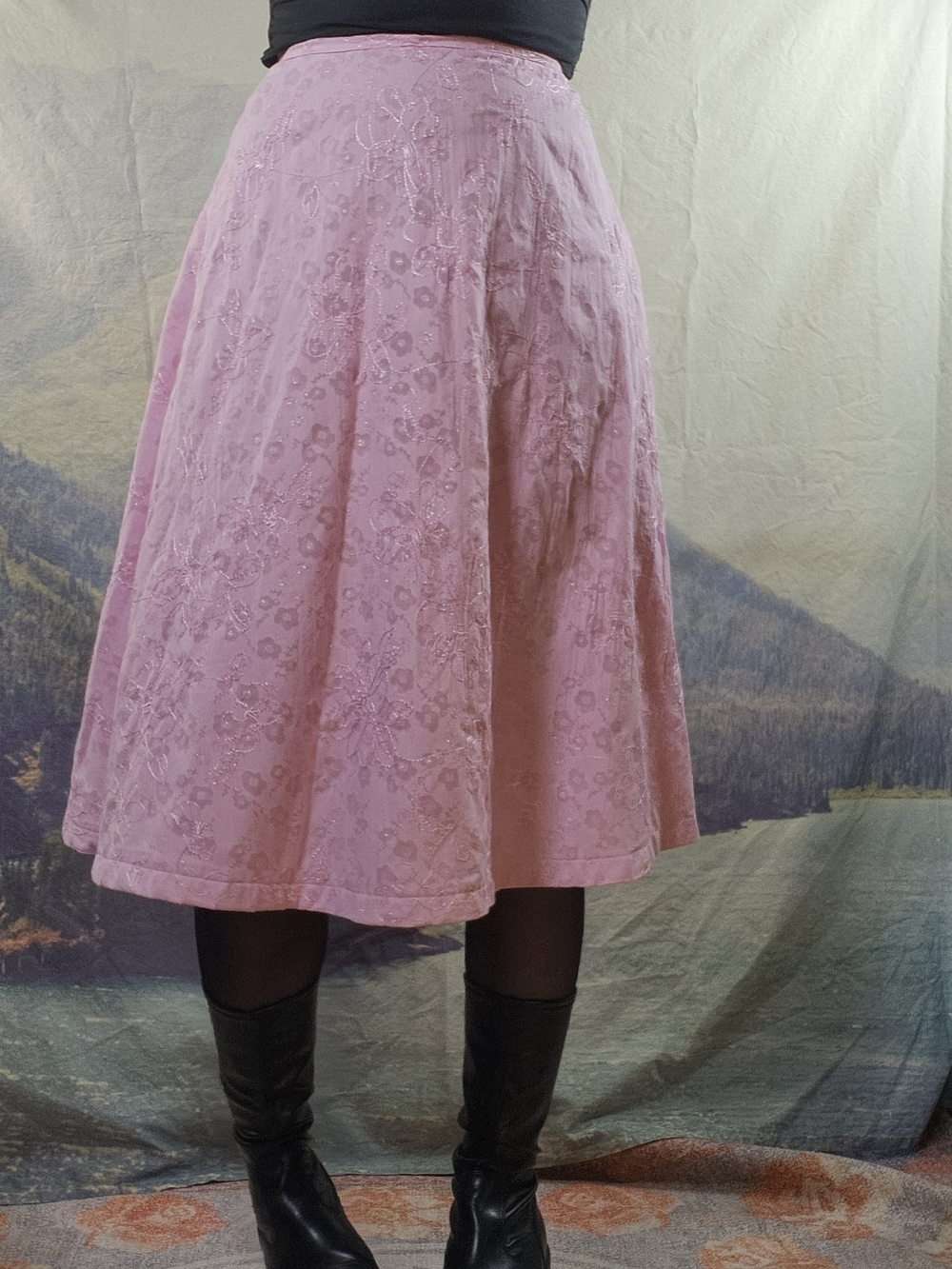 Glittery Pink A-Line Embroidered Floral Midi Skirt